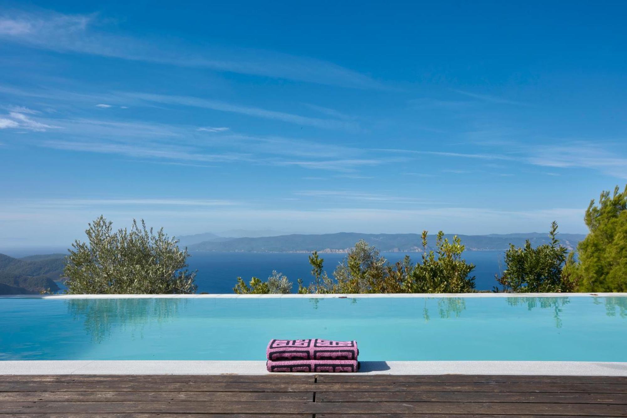 Luxury Villa In Kechria 2 Exteriör bild